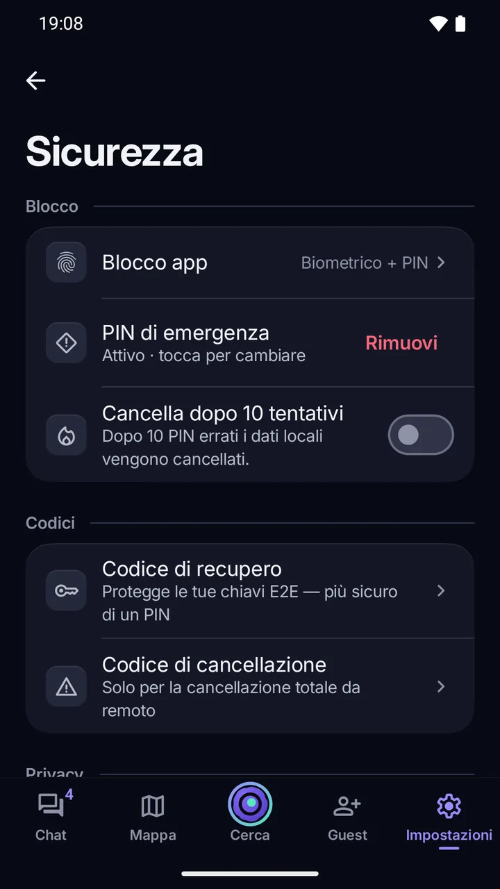 Impostazioni › Sicurezza: Blocco app con Biometrico + PIN, PIN di emergenza attivo, Cancella dopo 10 tentativi, Codice di recupero e Codice di cancellazione.